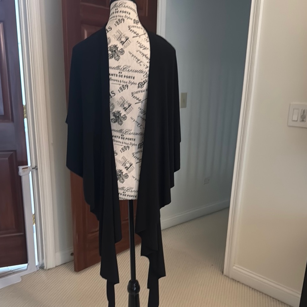 Joseph Ribkoff Black Cape